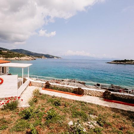Floreika Studio By The Sea Skinaria Luaran gambar