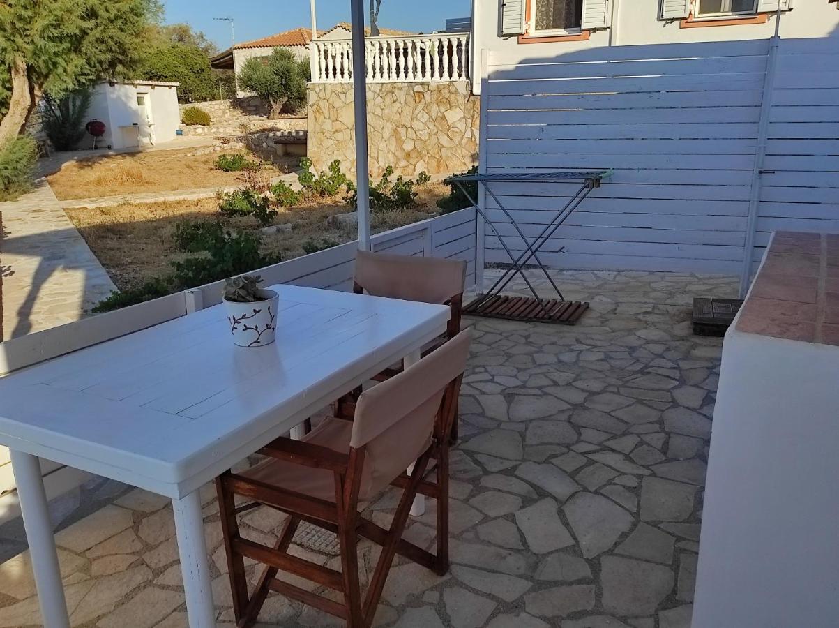 Floreika Studio By The Sea Skinaria Luaran gambar