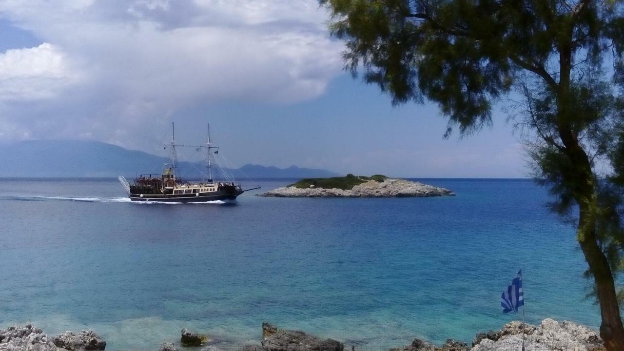 Floreika Studio By The Sea Skinaria Luaran gambar